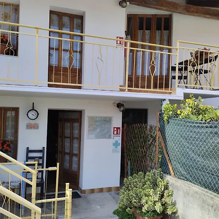 Bed & Breakfast La Marmotta Coazze