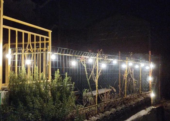 לינה וארוחת בוקר La Marmotta 3*