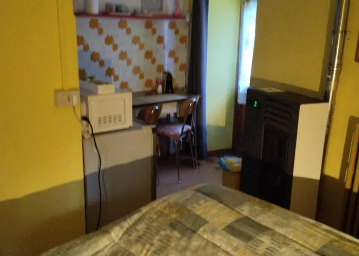 לינה וארוחת בוקר La Marmotta Coazze